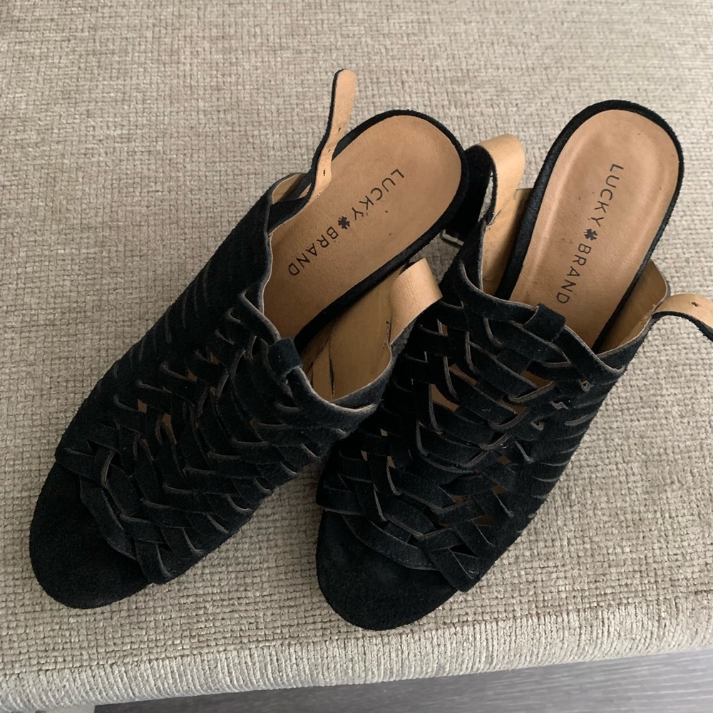 Heel Open Toed Black Cris Cross Pattern Buckle St… - image 1